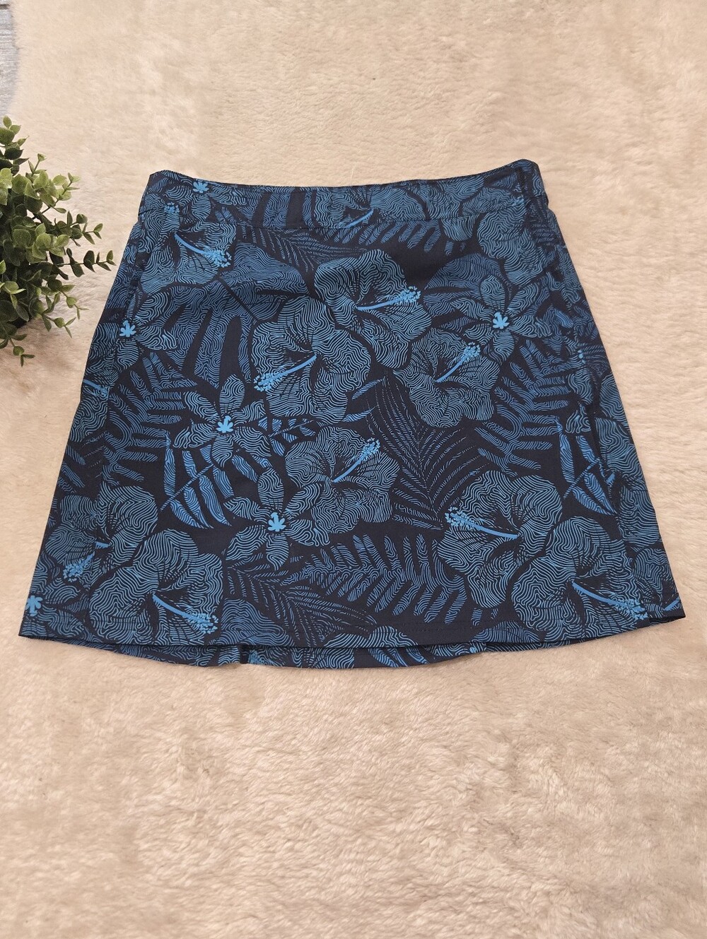 RipSkirt Hawaii Blue Floral Quick-Dry Active Vacation Resortwear Wrap Skirt, M